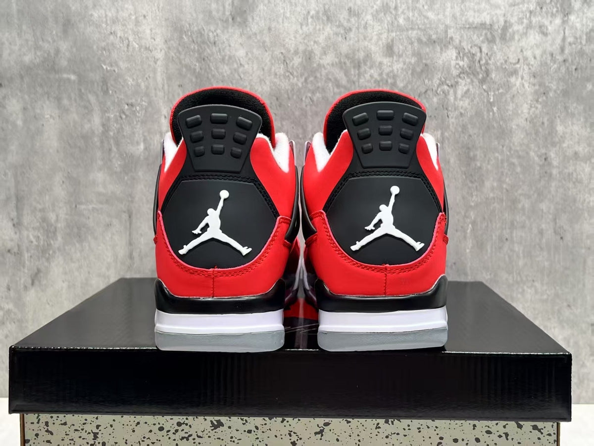 Air Jordan 4 Retro ‘Toro Bravo’